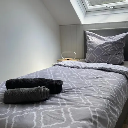 Grosszuegige 3 Landblick דירה